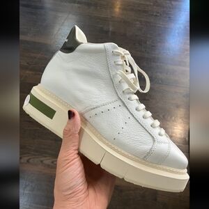 White High-Top Sneakers with Green Accent